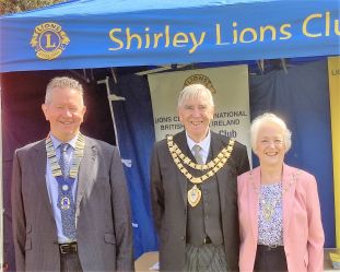 Lion President greets the Mayor Ken Meeson and his wife Mayoress Annette